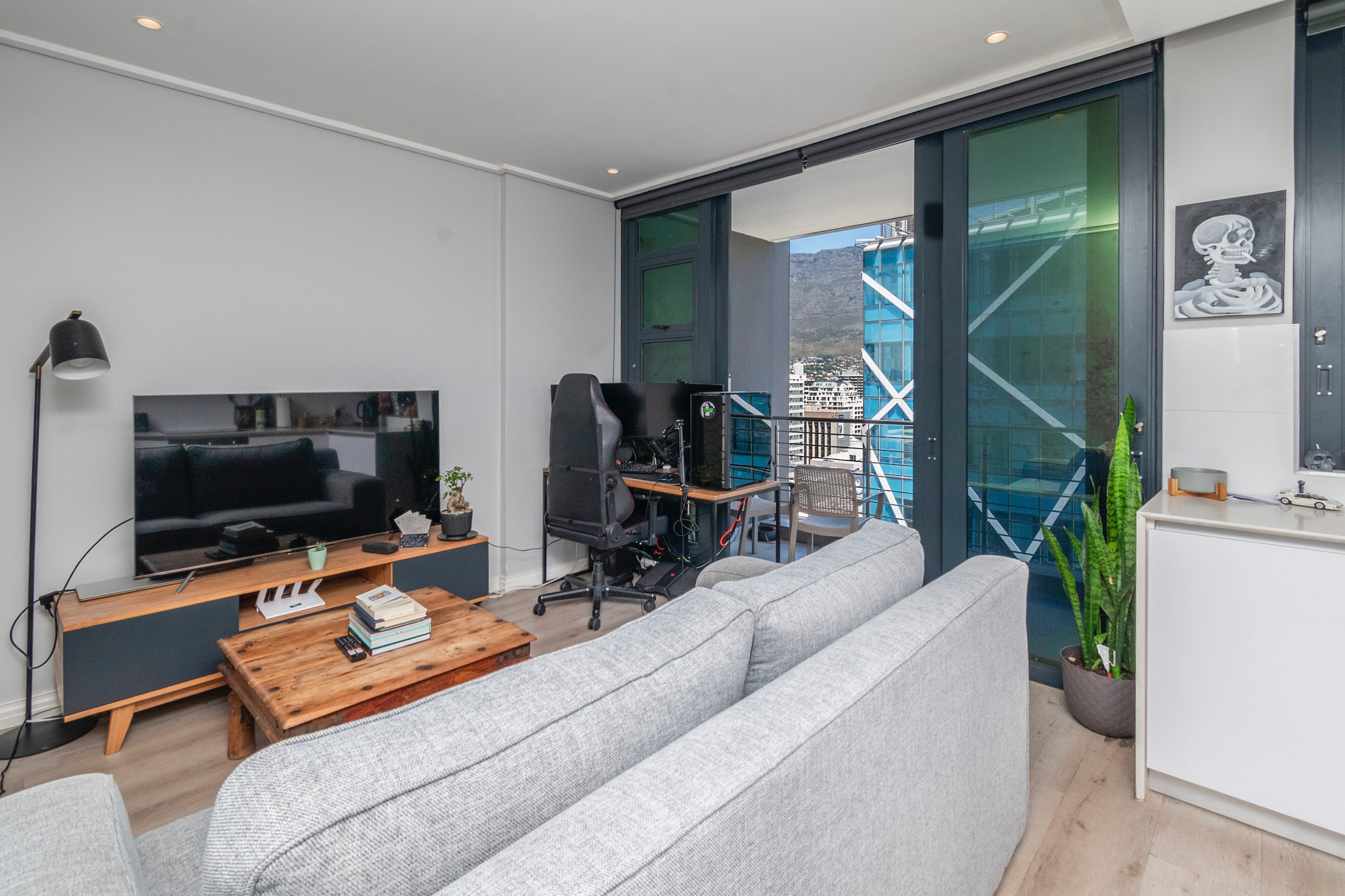 1 Bedroom Property for Sale in Cape Town City Centre Western Cape